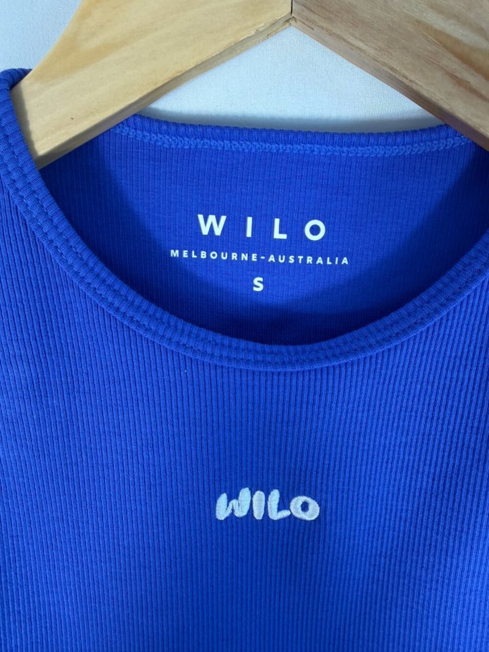 WILO Women's Athletic Shorts Set - Royal Blue - Picture 6 of 8